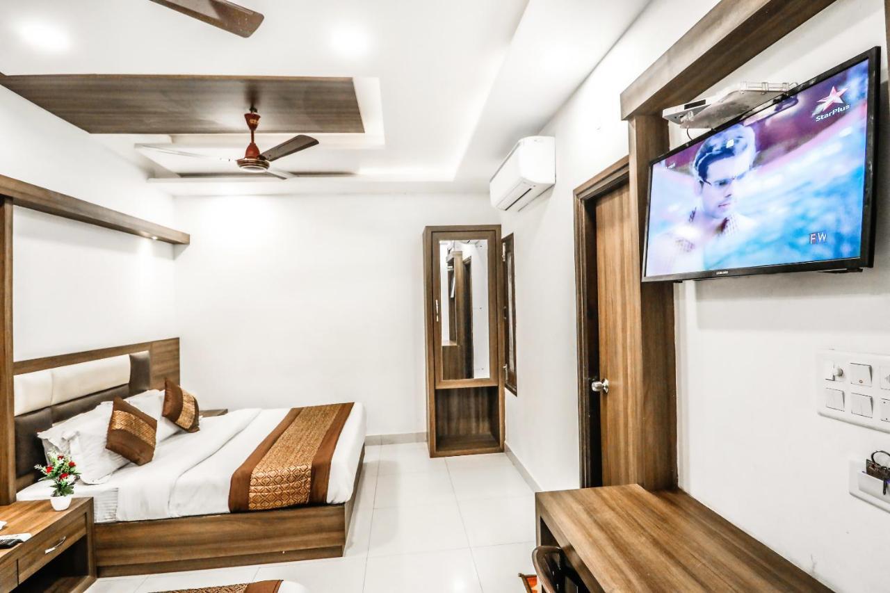Hotel Kings Amritsar Exteriör bild